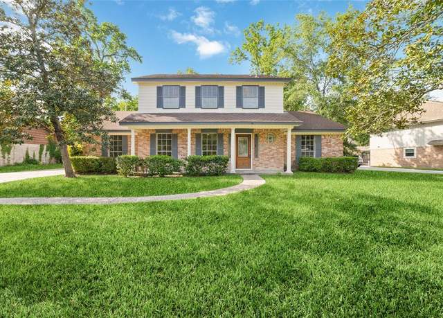 Property at 549 Roanoke Dr, Conroe, TX 77302, 4 beds, 2.5 baths