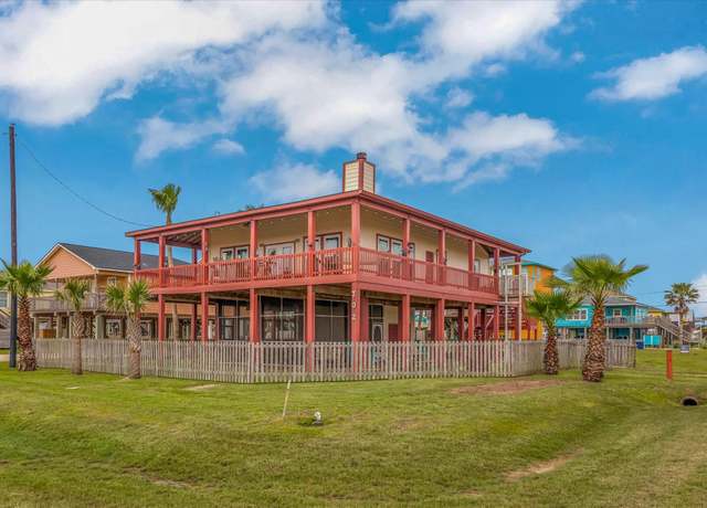 Property at 702 Surf Dr, Surfside Beach, TX 77541, 3 beds, 2 baths