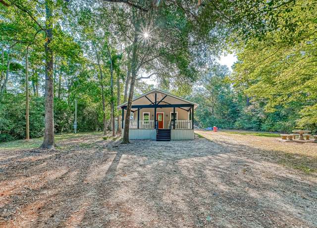 Property at 14572 Hasara Unit A And B Ln, Willis, TX 77378, 3 beds, 2 baths