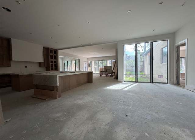 Property at 710 Glen Echo Ln, Hedwig Village, TX 77024, 6 beds, 7 baths