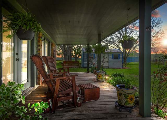 Property at 19900 Crosby Eastgate Rd, Crosby, TX 77532, 3 beds, 2.5 baths