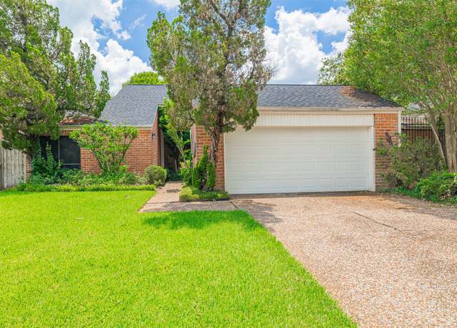 Property at 12203 Carriage Hill Dr, Houston, TX 77077, 3 beds, 2 baths