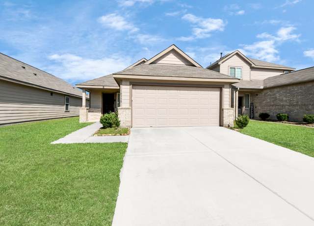 Property at 10330 Douglas Fir Villa Ave, Houston, TX 77044, 3 beds, 2 baths