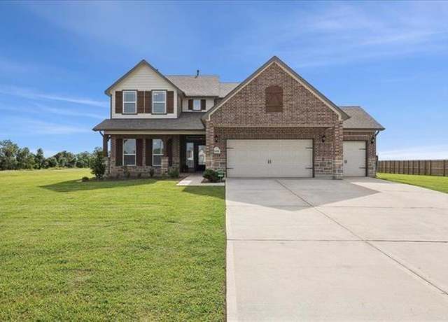 Property at 2498 Diamond D Dr, Beaumont, TX 77713, 4 beds, 3.5 baths