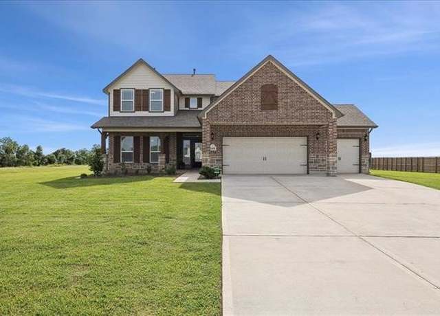 Property at 2498 Diamond D Dr, Beaumont, TX 77713, 4 beds, 3.5 baths