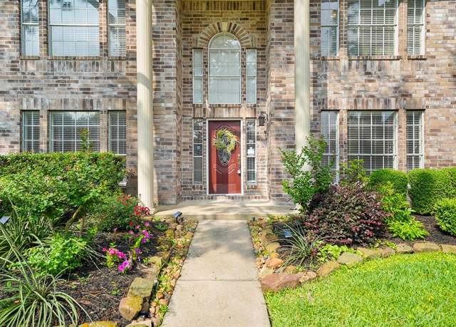 Property at 8602 Canyon Pine Dr, Spring, TX 77379, 4 beds, 2.5 baths