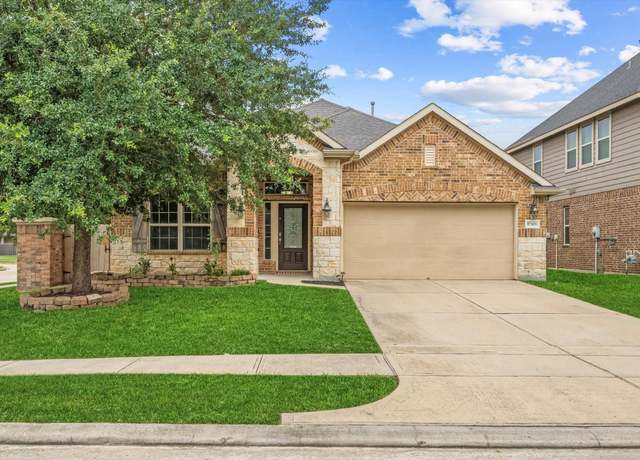 Property at 17303 Brayden Rock Ln, Humble, TX 77346, 4 beds, 2 baths