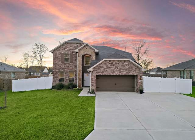 Property at 6174 White Oak Leaf Loop, Conroe, TX 77303, 5 beds, 3 baths