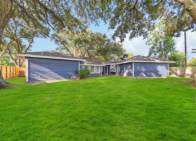 Property at 12418 A Bar Dr, Santa Fe, TX 77510, 3 beds, 2 baths