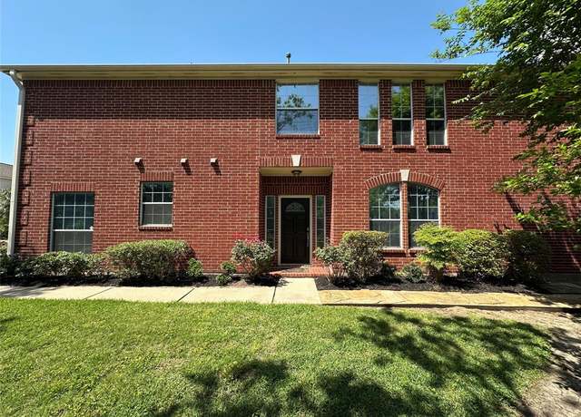 Property at 1408 S Friendswood Dr #101, Friendswood, TX 77546, 4 beds, 2.5 baths