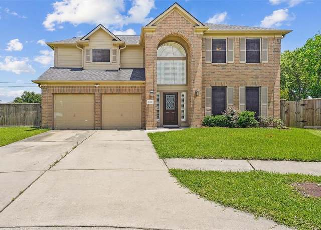 Property at 18206 Noble Forest Dr, Humble, TX 77346, 4 beds, 2.5 baths