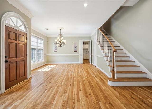 Property at 3388 Maroneal St, Houston, TX 77025, 3 beds, 2.5 baths