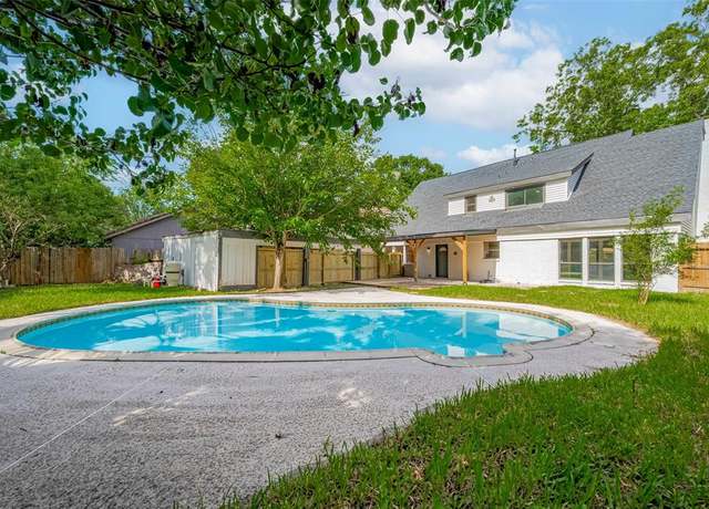 Property at 8014 Wray Ct, Houston, TX 77088, 5 beds, 2.5 baths