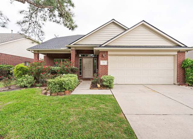 Property at 614 Timberstand Ln, Spring Branch, TX 77373, 4 beds, 3 baths