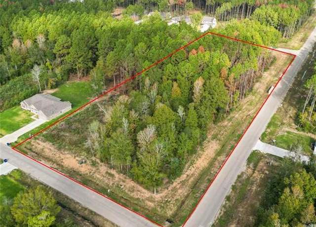 Property at 1313 Road 66112, Dayton, TX 77535