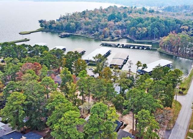 Property at 40 Harbour Ln, Coldspring, TX 77331, 3 beds, 3 baths