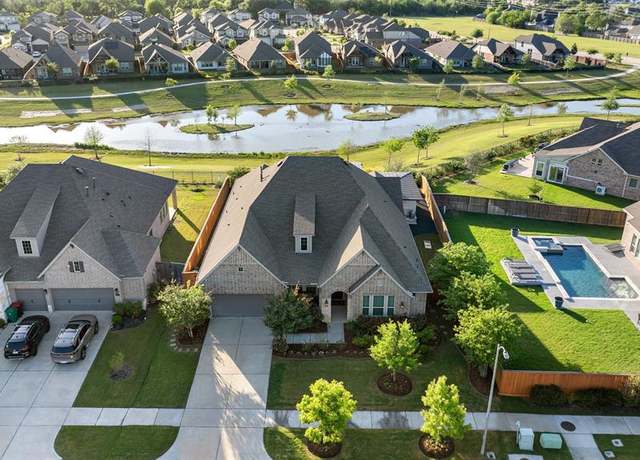 Property at 1823 Eli Fenn Dr, Richmond, TX 77469, 4 beds, 3 baths