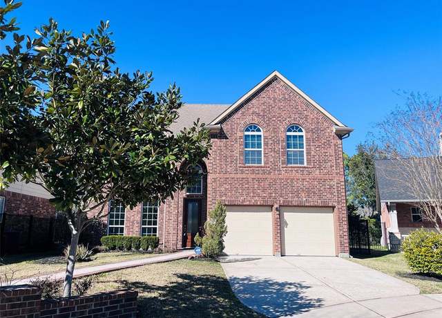 Property at 18450 W Laura Shore Dr, Cypress, TX 77433, 4 beds, 2.5 baths