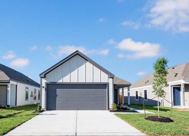 Property at 8106 Vanilla Orchid Dr, Houston, TX 77016, 3 beds, 2 baths