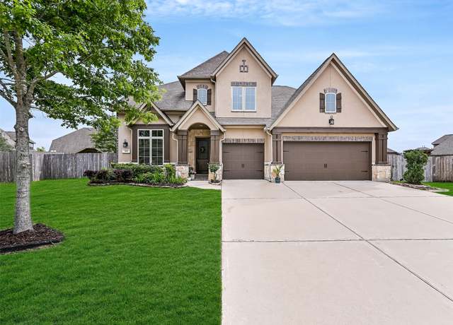 Property at 1501 Tallow Chase Ct, Friendswood, TX 77546, 5 beds, 4 baths