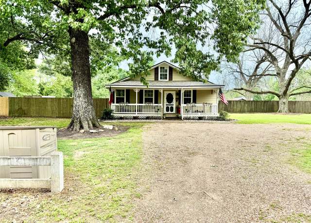 Property at 740 County Road 318, Cleveland, TX 77327, 3 beds, 2 baths