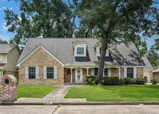 Property at 1011 Manatee Ln, Houston, TX 77090, 4 beds, 2.5 baths