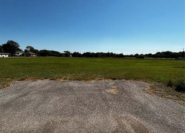 Property at 0 State St, Hitchcock, TX 77563