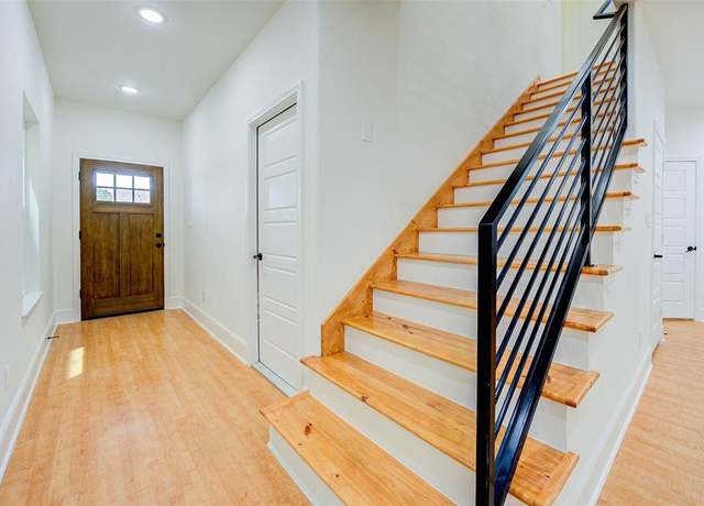 Property at 3634 Dreyfus Ave, Houston, TX 77021, 3 beds, 2.5 baths