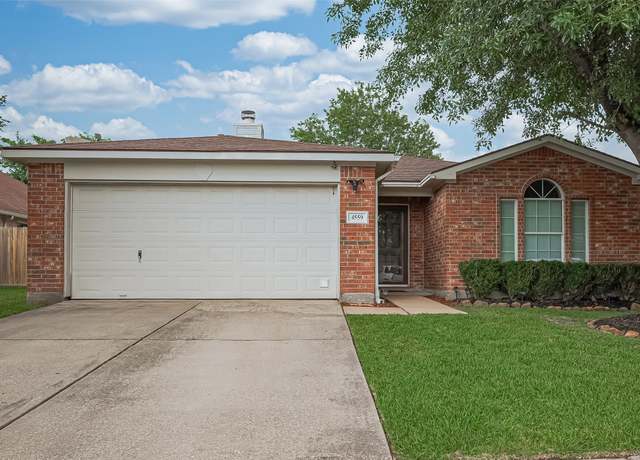 Property at 4559 Taino Dr, Baytown, TX 77521, 3 beds, 2 baths