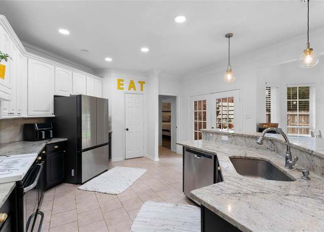 Property at 3821 Happy Hollow Ln, Montgomery, TX 77356, 3 beds, 2.5 baths