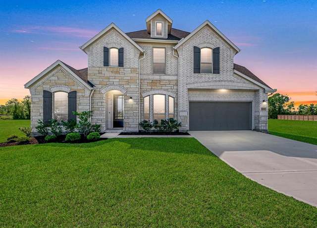 Property at 15126 Arenosa Ave, Mont Belvieu, TX 77523, 4 beds, 3 baths
