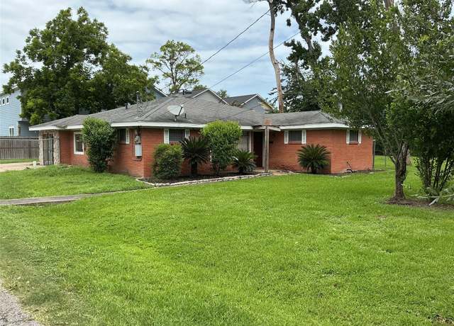 Property at 416 Fenn St, Houston, TX 77018, 3 beds, 1.5 baths