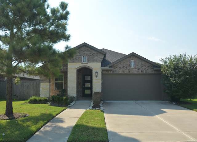 Property at 1807 Iris Knoll Ln, Pearland, TX 77089, 3 beds, 2 baths