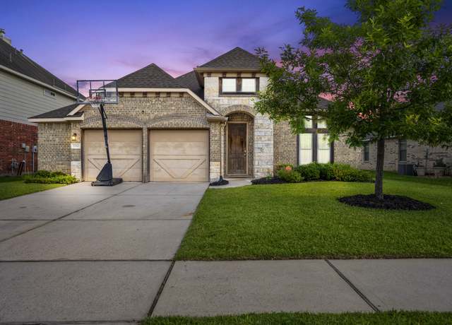 Property at 5710 Brookway Willow Dr, Spring, TX 77379, 4 beds, 2 baths