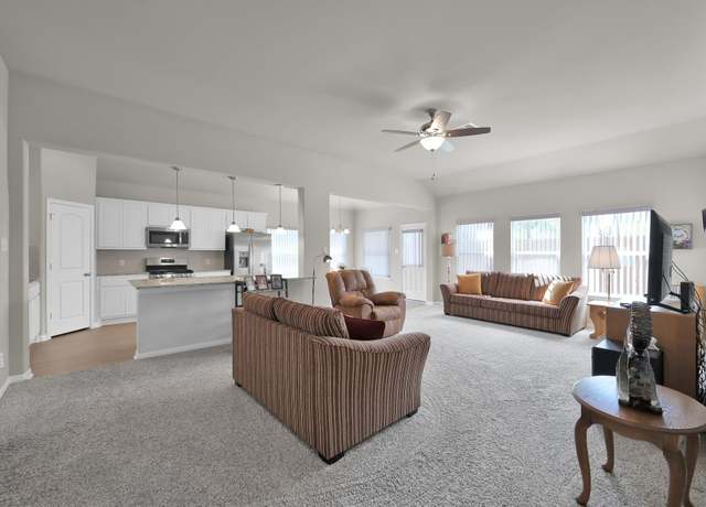 Property at 15068 Meadow Gln N, Conroe, TX 77306, 3 beds, 2 baths