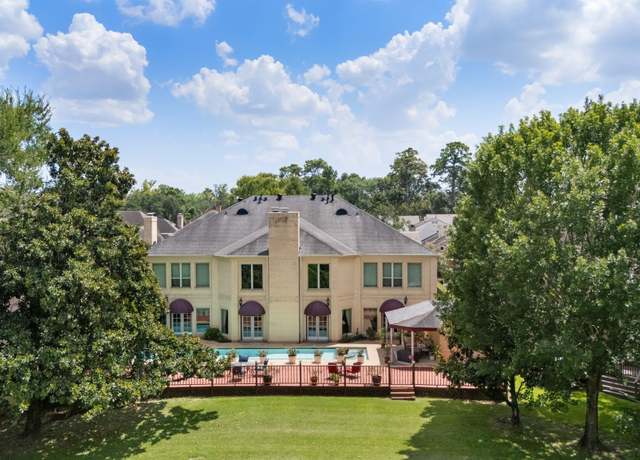 Property at 9574 Doliver Dr, Houston, TX 77063, 5 beds, 6 baths