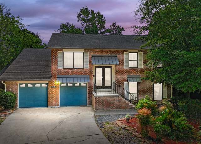 Property at 13 Whistlers Ct, The Woodlands, TX 77380, 5 beds, 4 baths