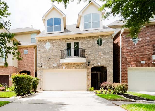 Property at 5346 Mcculloch Cir, Houston, TX 77056, 4 beds, 3.5 baths