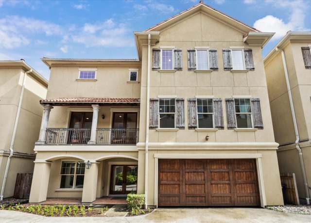 Property at 431 Jackson Hill St, Houston, TX 77007, 3 beds, 3.5 baths