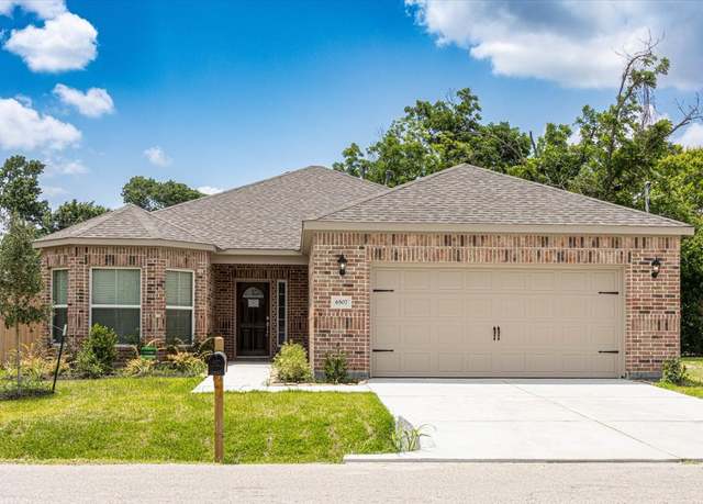 Property at 6507 Radcliffe St, Houston, TX 77091, 4 beds, 2.5 baths