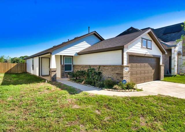 Property at 219 Lisa Marie Dr, Angleton, TX 77515, 3 beds, 2 baths