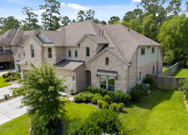 Property at 202 Liatris Ct, Conroe, TX 77304, 4 beds, 3 baths