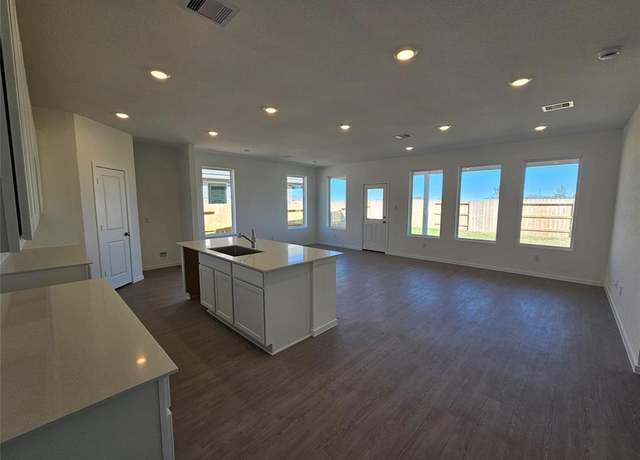 Property at 2002 Heather Ridge Way, Rosenberg, TX 77471, 4 beds, 2 baths