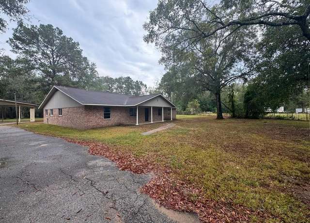 Property at 20576 Kings Rd, New Caney, TX 77357, 4 beds, 2 baths
