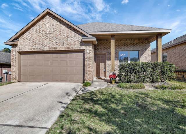 Property at 2314 Perkins Crossing Dr, Conroe, TX 77304, 4 beds, 3 baths