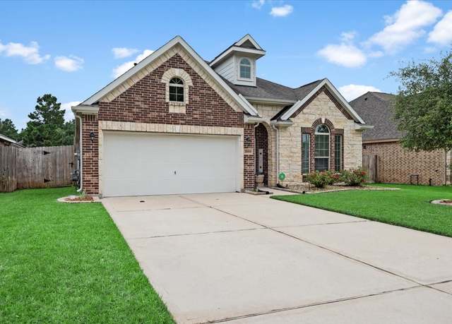 Property at 30119 Saw Oaks Dr, Magnolia, TX 77355, 4 beds, 2 baths