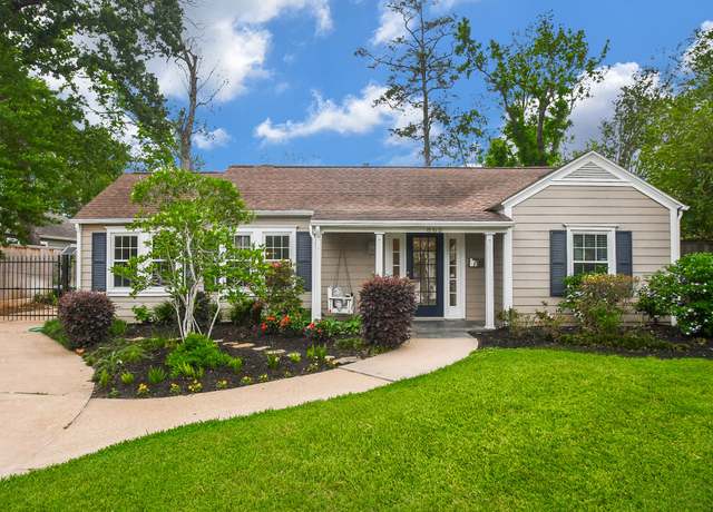 Property at 862 W 41st St, Houston, TX 77018, 3 beds, 4 baths