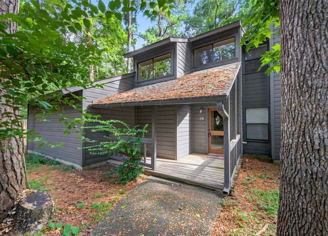 Property at 36 Sawmill Grove Ln, The Woodlands, TX 77380, 3 beds, 2.5 baths