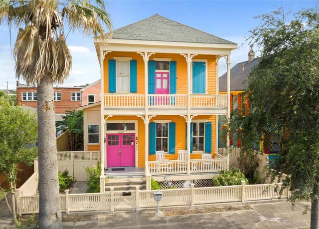 Property at 2122 Avenue K, Galveston, TX 77550, 5 beds, 4 baths