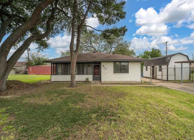Property at 917 Herbert Ave, Pasadena, TX 77506, 3 beds, 2 baths